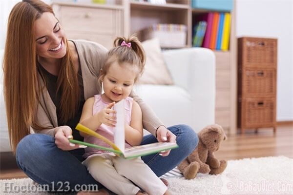 Những lợi ích khi cha mẹ đọc sách cho con